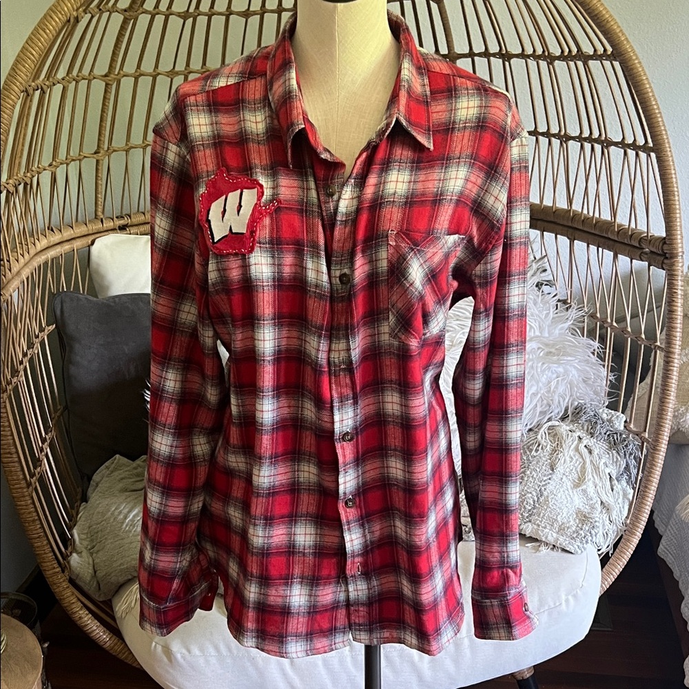 Wisconsin Badgers Red Plaid Button-Up Shirt